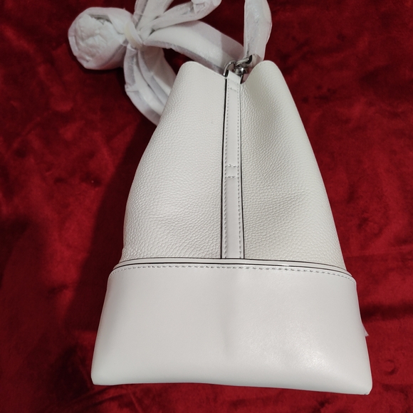 White Michael Kors Women's Bag - Picture 7 of 8